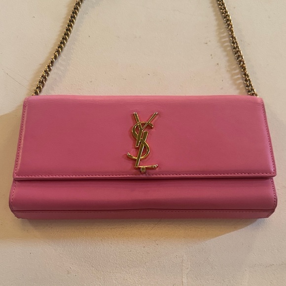 Yves Saint Laurent Vibrant Pink Clutch with Gold Chain/authentic - Picture 5 of 17